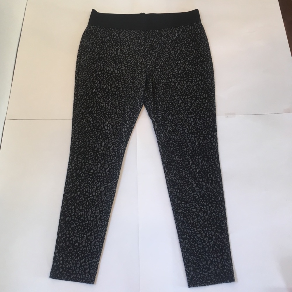 Metaphor XL black leopard leggings